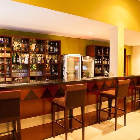 Gorillas Volcanoes Hotel Рухенгери Екстериор снимка
