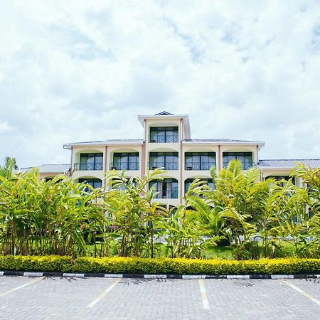 Gorillas Volcanoes Hotel Рухенгери Екстериор снимка